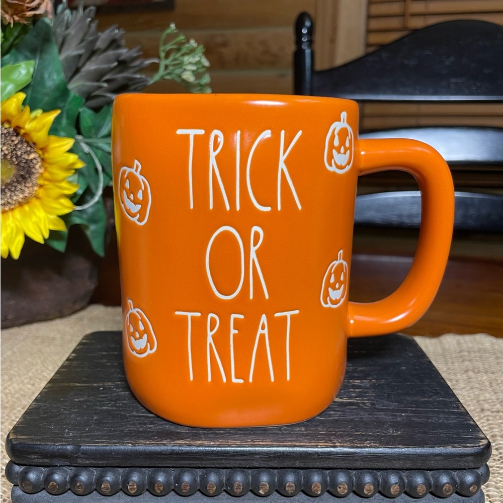 TRICK OR TREAT Rae Dunn HALLOWEEN Mug